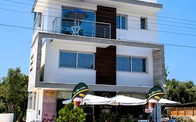 DREAM- Studios