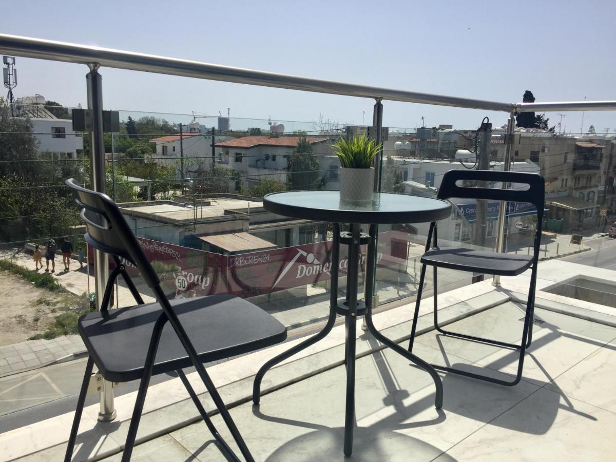 Dream- Downtown-Studios Paphos Esterno foto